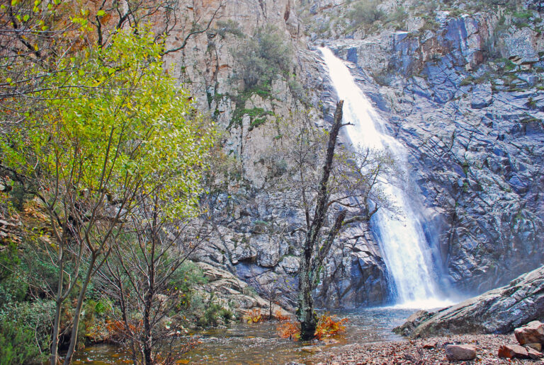 Villacidro, il paese d'ombre di Giuseppe Dessì