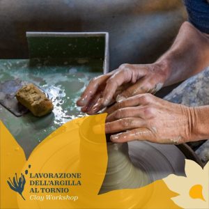 Lavorazione dell’argilla al tornio