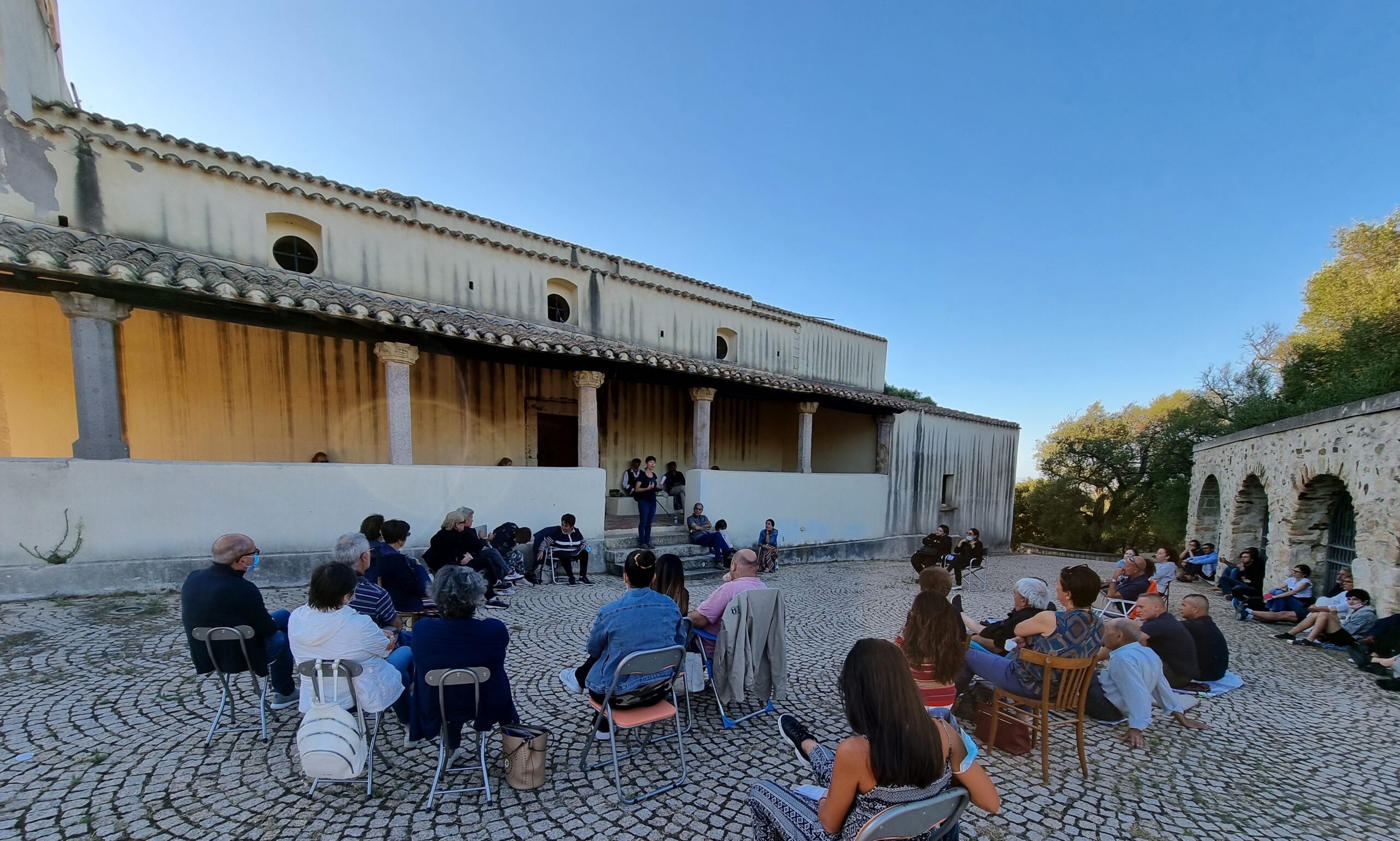 Dialoghi e danza all'ombra degli ulivi di San Sisinnio - immagine 5