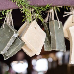 Fare il sapone naturale all'olio di lentisco