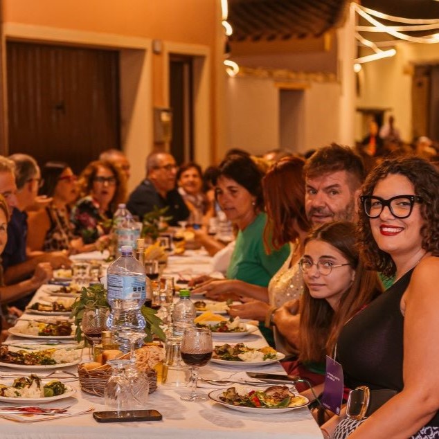 A tavola sotto le stelle
