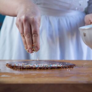 Preparazione gateau alle mandorle